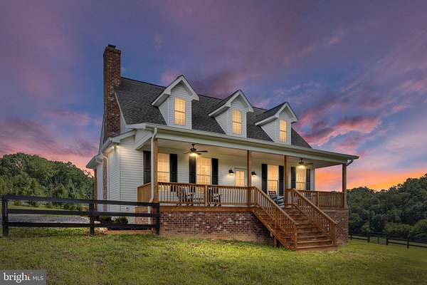 17.6 Acres of Land with Home for Sale in Front Royal, Virginia