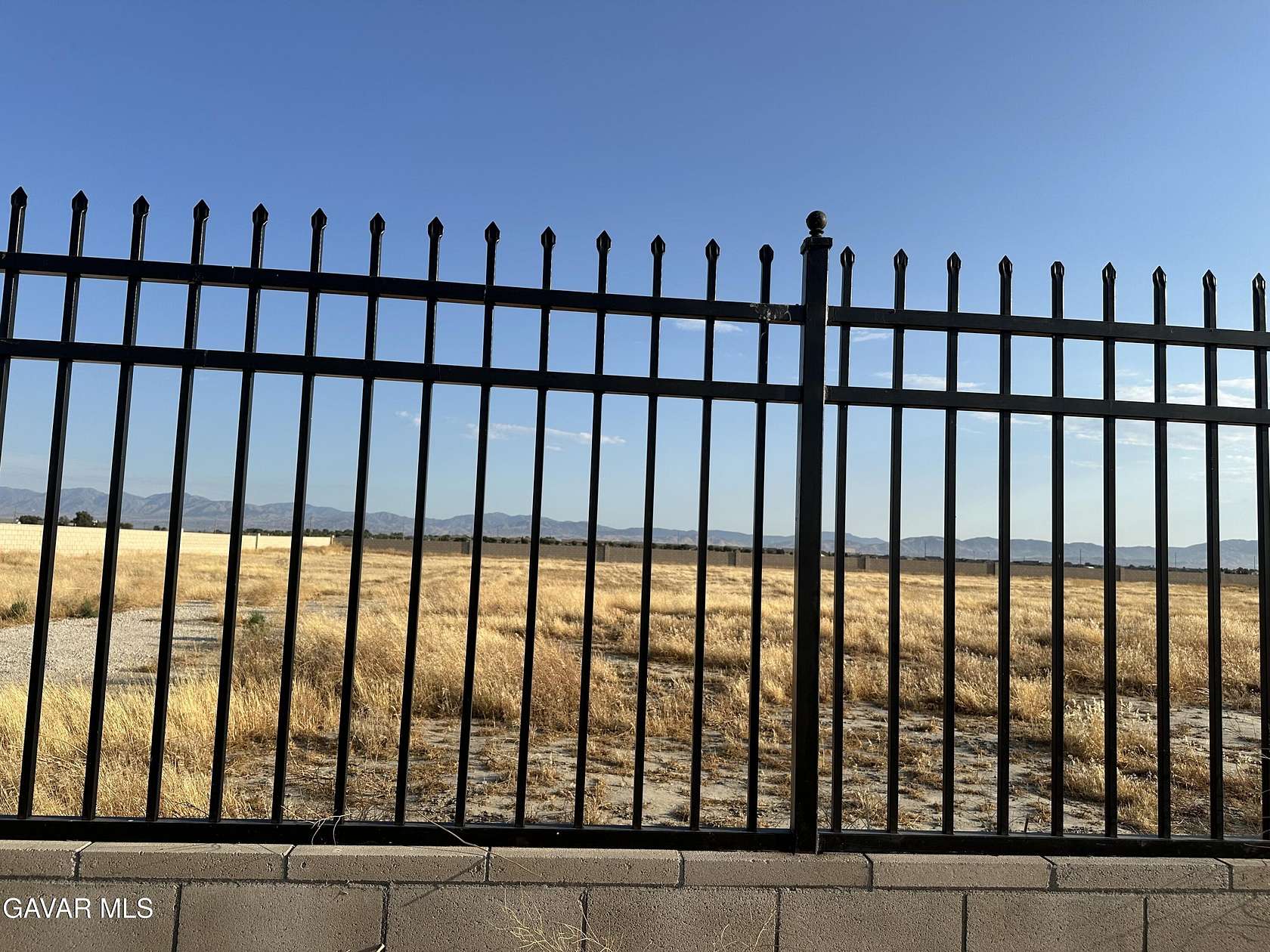 Residential Land for Sale in Lancaster, California