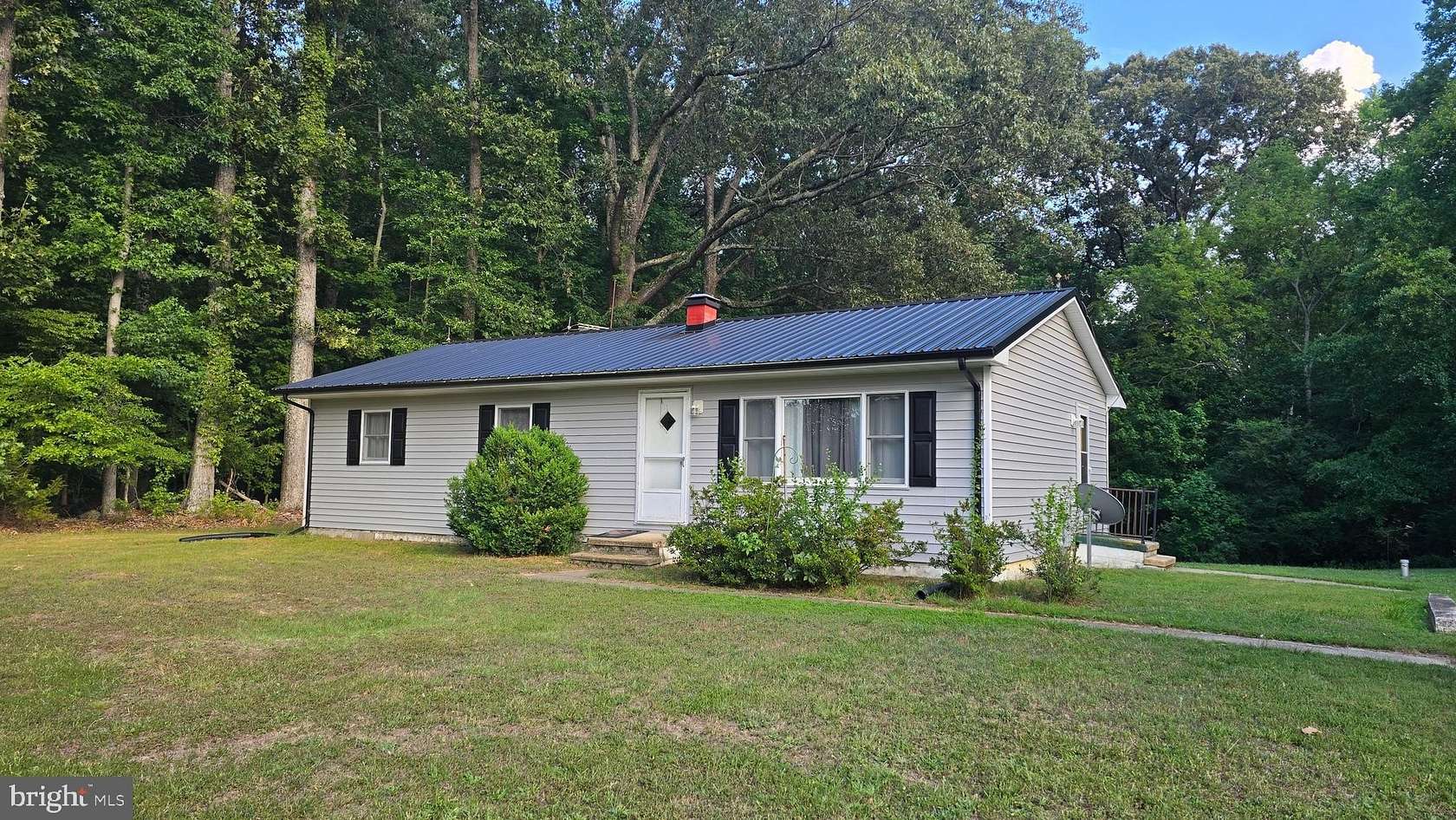 2.65 Acres of Land with Home for Sale in Avenue, Maryland