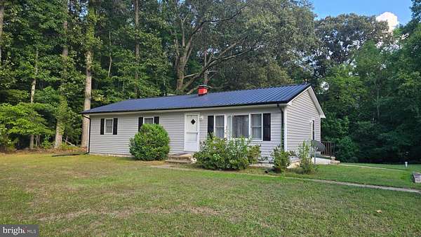 2.65 Acres of Land with Home for Sale in Avenue, Maryland