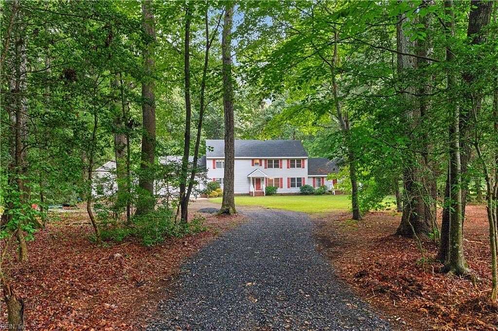 4.15 Acres of Land with Home for Sale in Suffolk, Virginia
