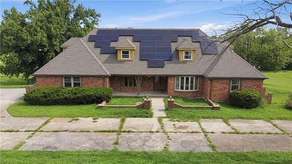 2.23 Acres of Land with Home for Sale in Kansas City, Missouri
