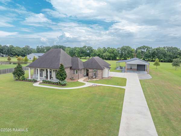 2.63 Acres of Land with Home for Sale in Lafayette, Louisiana