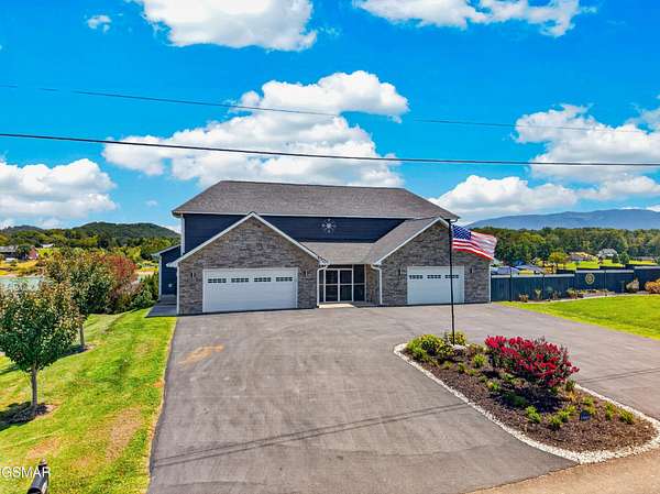 1.66 Acres of Land with Home for Sale in Dandridge, Tennessee