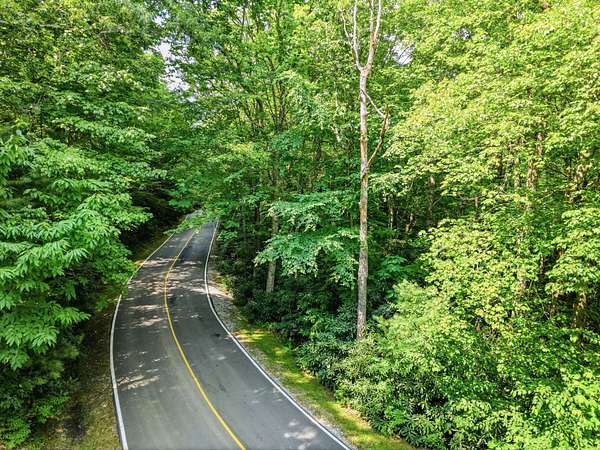2.5 Acres of Residential Land for Sale in Lake Toxaway, North Carolina