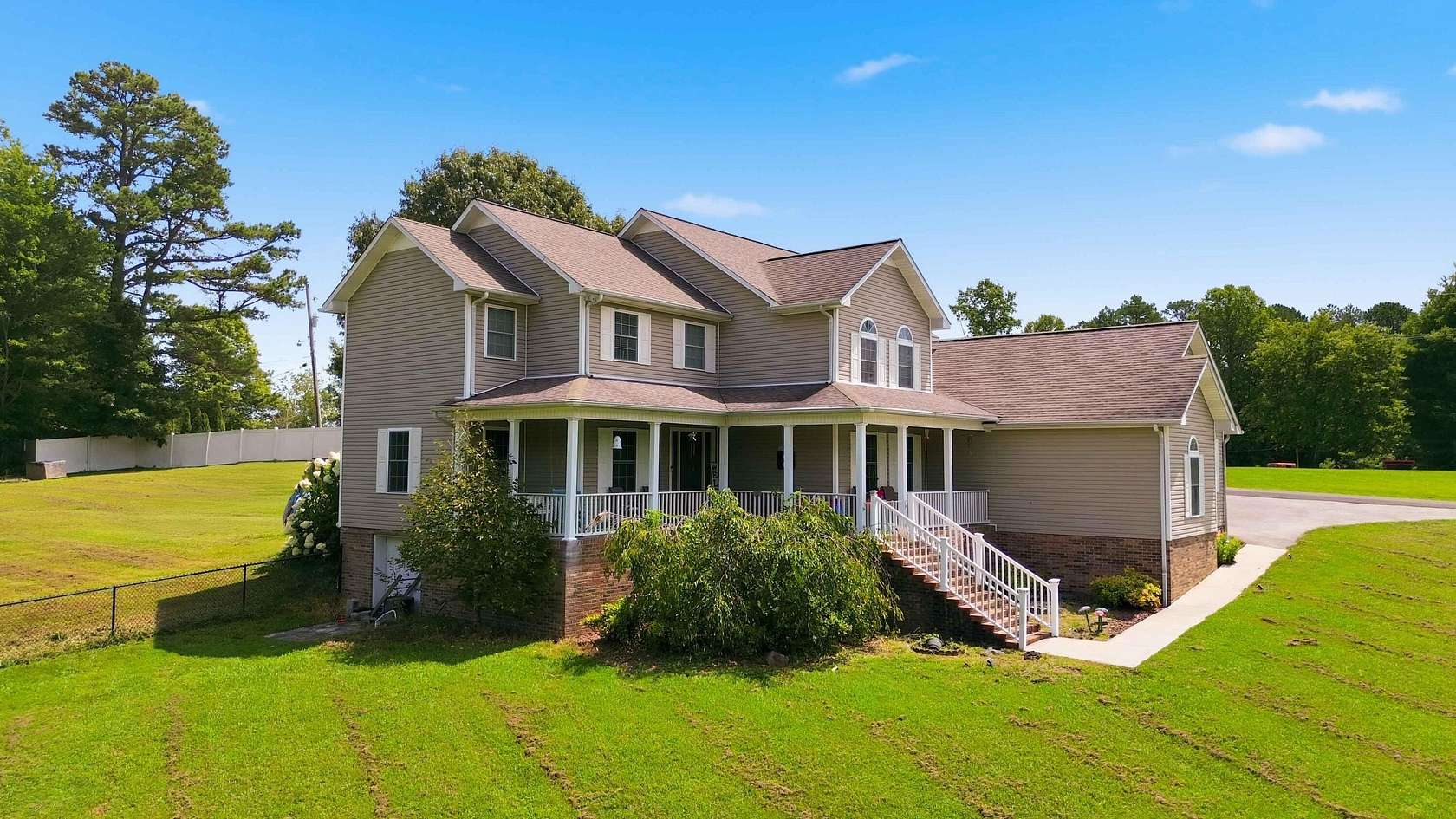2.86 Acres of Land with Home for Sale in Corbin, Kentucky