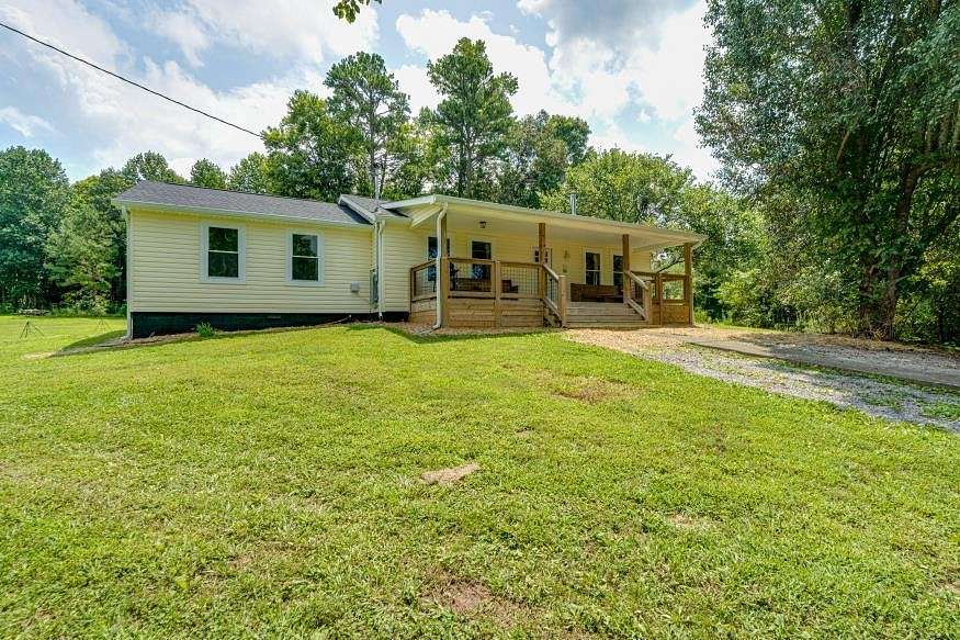 6.4 Acres of Land with Home for Sale in Athens, Tennessee