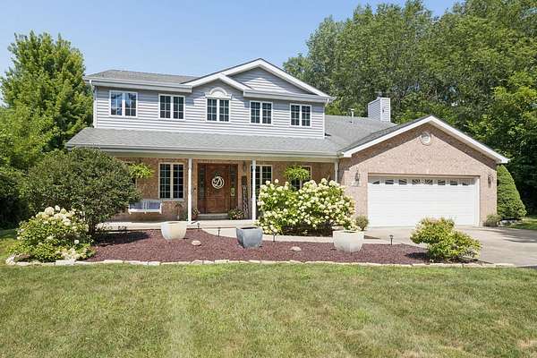 6.3 Acres of Land with Home for Sale in Morris, Illinois