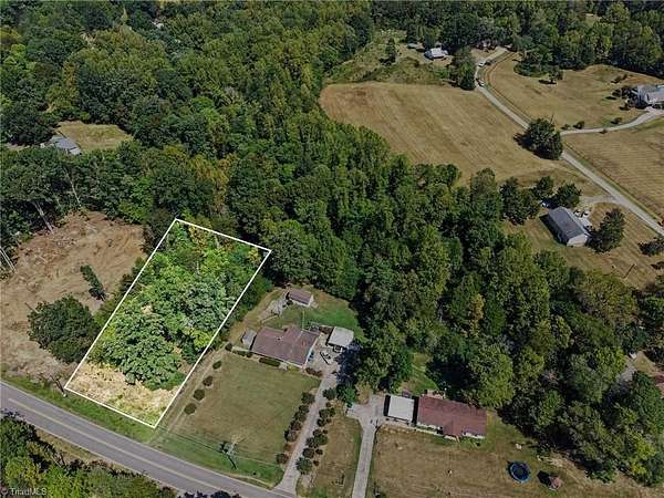0.75 Acres of Residential Land for Sale in Eden, North Carolina