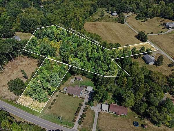 4 Acres of Residential Land for Sale in Eden, North Carolina