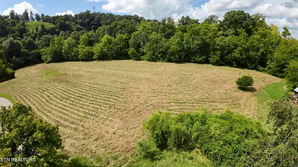 9.34 Acres of Residential Land for Sale in Athens, Tennessee