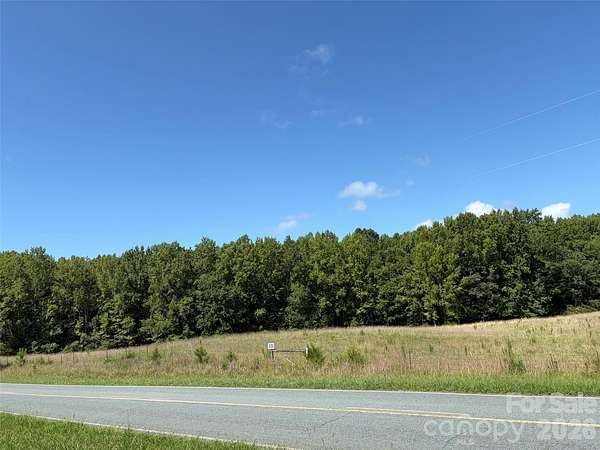 10 Acres of Land for Sale in Waxhaw, North Carolina