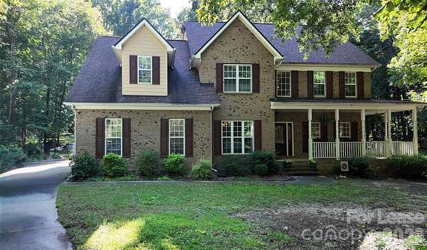 1.78 Acres of Land with Home for Lease in Fort Mill, South Carolina