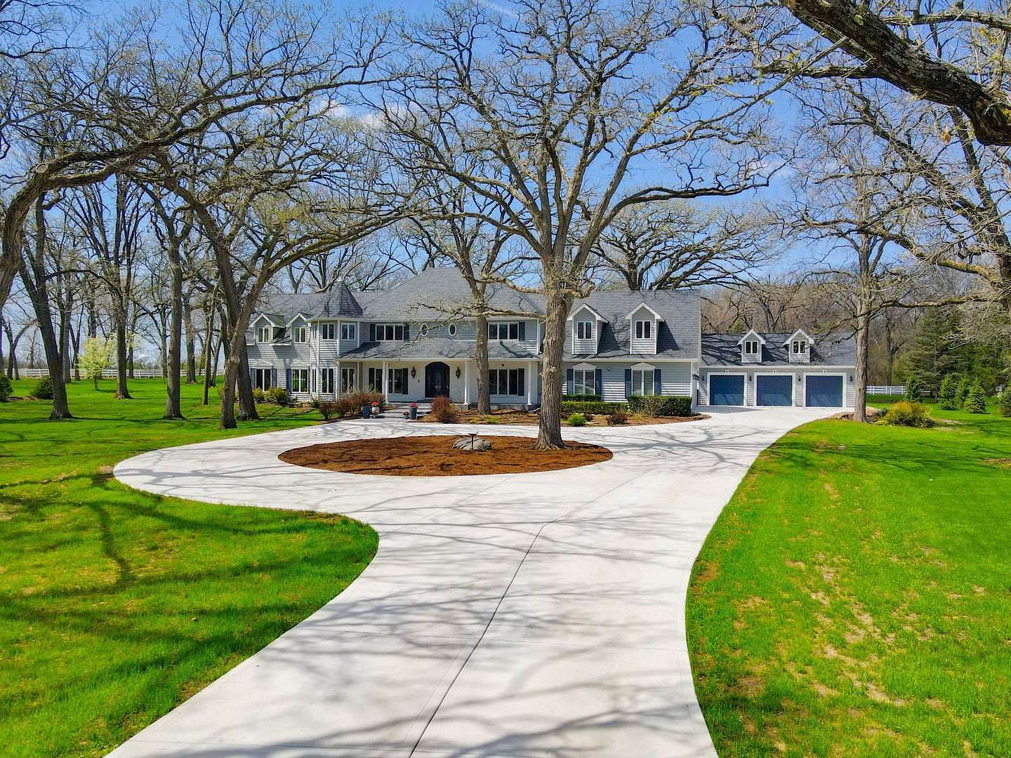 2.42 Acres of Land with Home for Sale in Wadsworth, Illinois