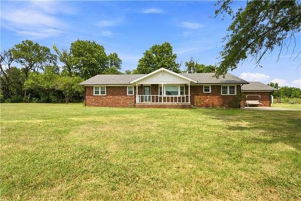 238 Acres of Recreational Land with Home for Sale in Havana, Kansas