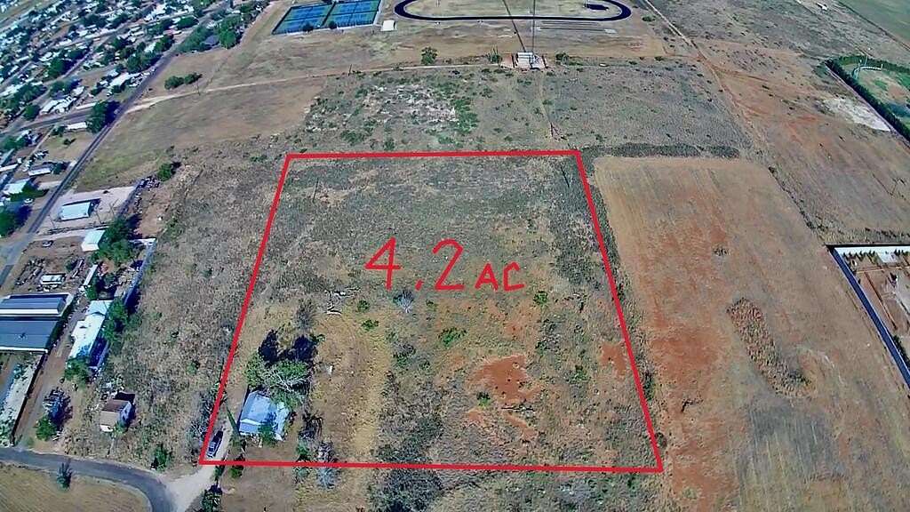 4.2 Acres of Residential Land for Sale in Seminole, Texas