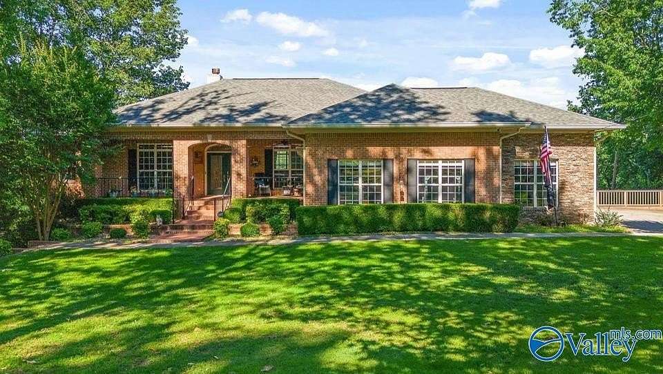 3.54 Acres of Land with Home for Sale in Guntersville, Alabama