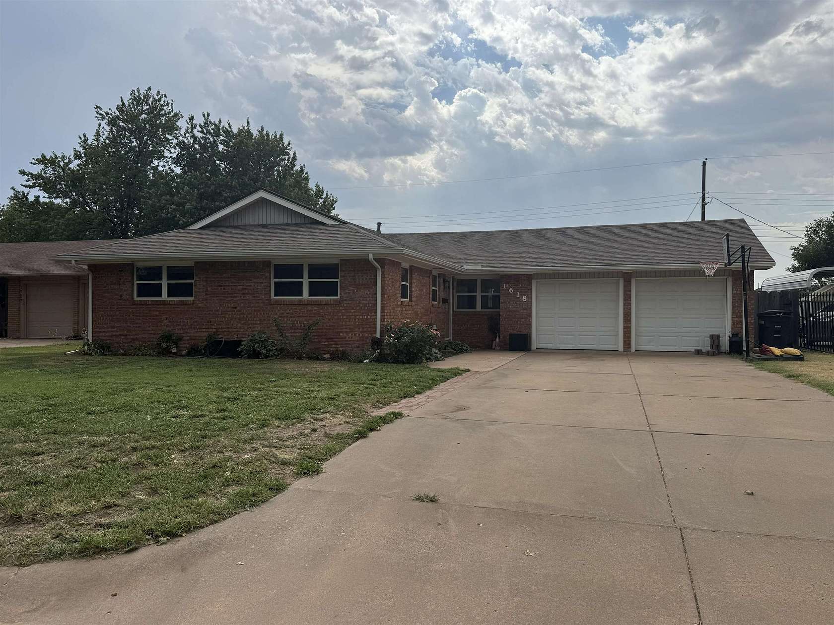 65.5 Acres of Land with Home for Sale in Enid, Oklahoma