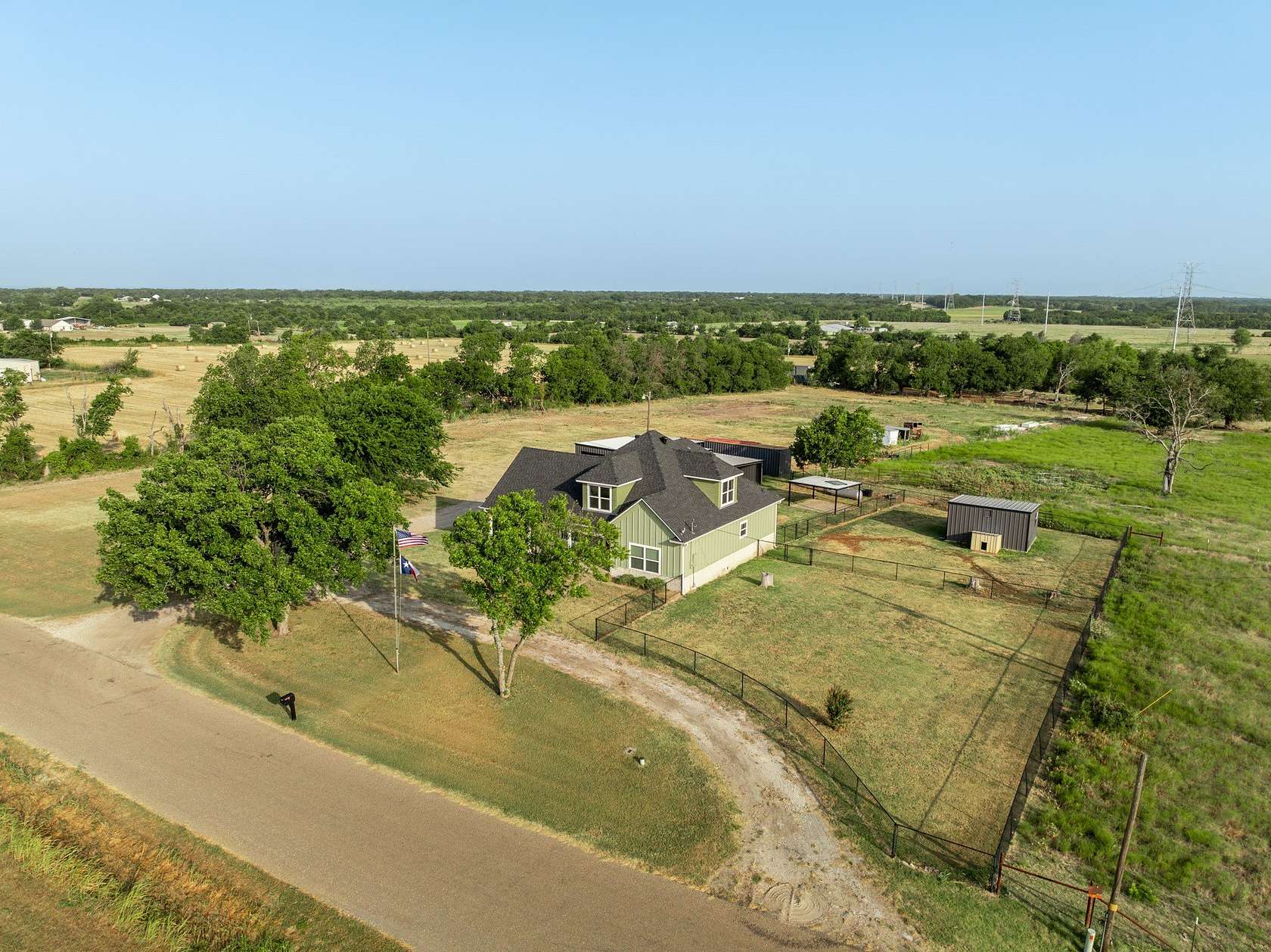 3.9 Acres of Land with Home for Sale in West, Texas