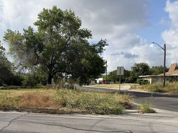 0.04 Acres of Residential Land for Sale in San Antonio, Texas