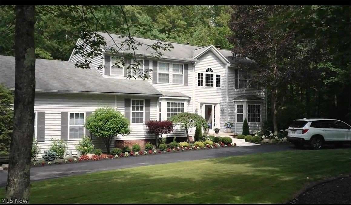 1.5 Acres of Land with Home for Sale in Chardon, Ohio