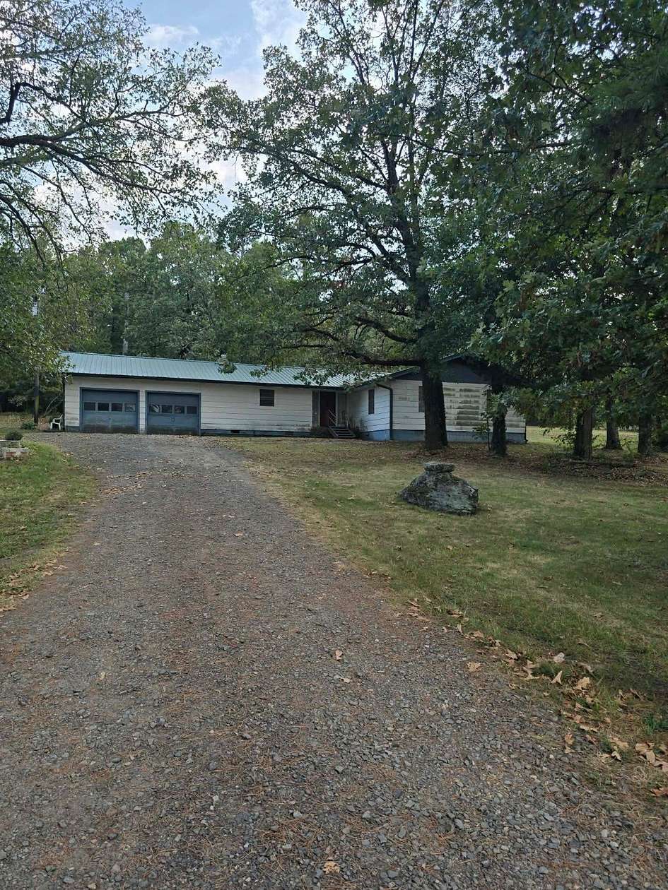 2.75 Acres of Land with Home for Sale in Delaware, Arkansas