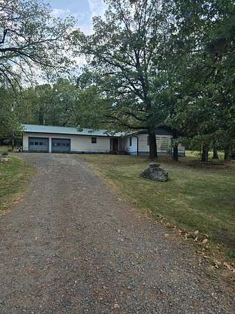 2.75 Acres of Land with Home for Sale in Delaware, Arkansas