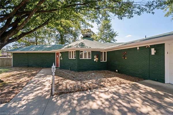 3.12 Acres of Land with Home for Sale in Fort Smith, Arkansas