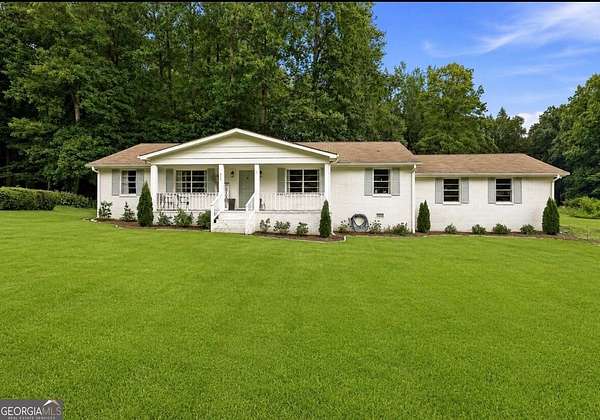 1.76 Acres of Land with Home for Sale in Fayetteville, Georgia