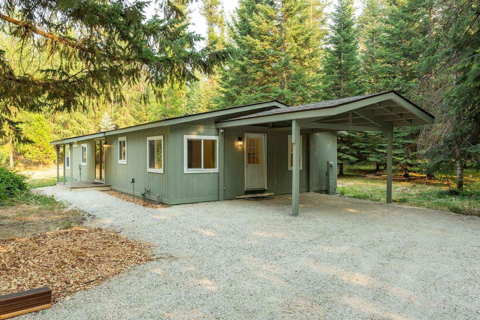 10.1 Acres of Land with Home for Sale in Clayton, Washington
