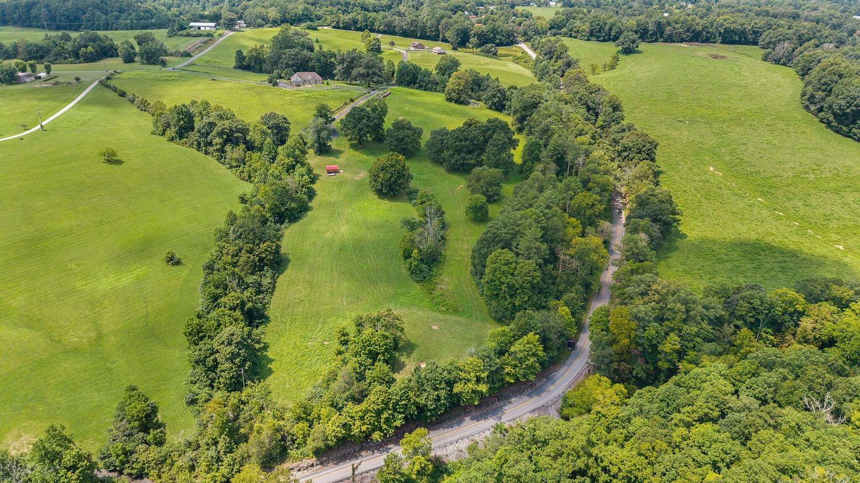 13.4 Acres of Land for Sale in Jamestown, Kentucky