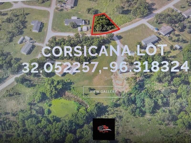 0.37 Acres of Residential Land for Sale in Corsicana, Texas