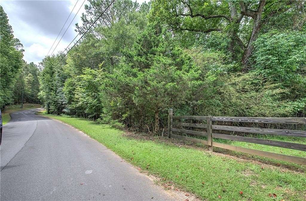 13 Acres of Land for Sale in Kingston, Georgia