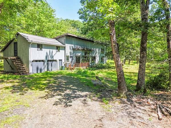 13.6 Acres of Land with Home for Sale in Richmond, Maine