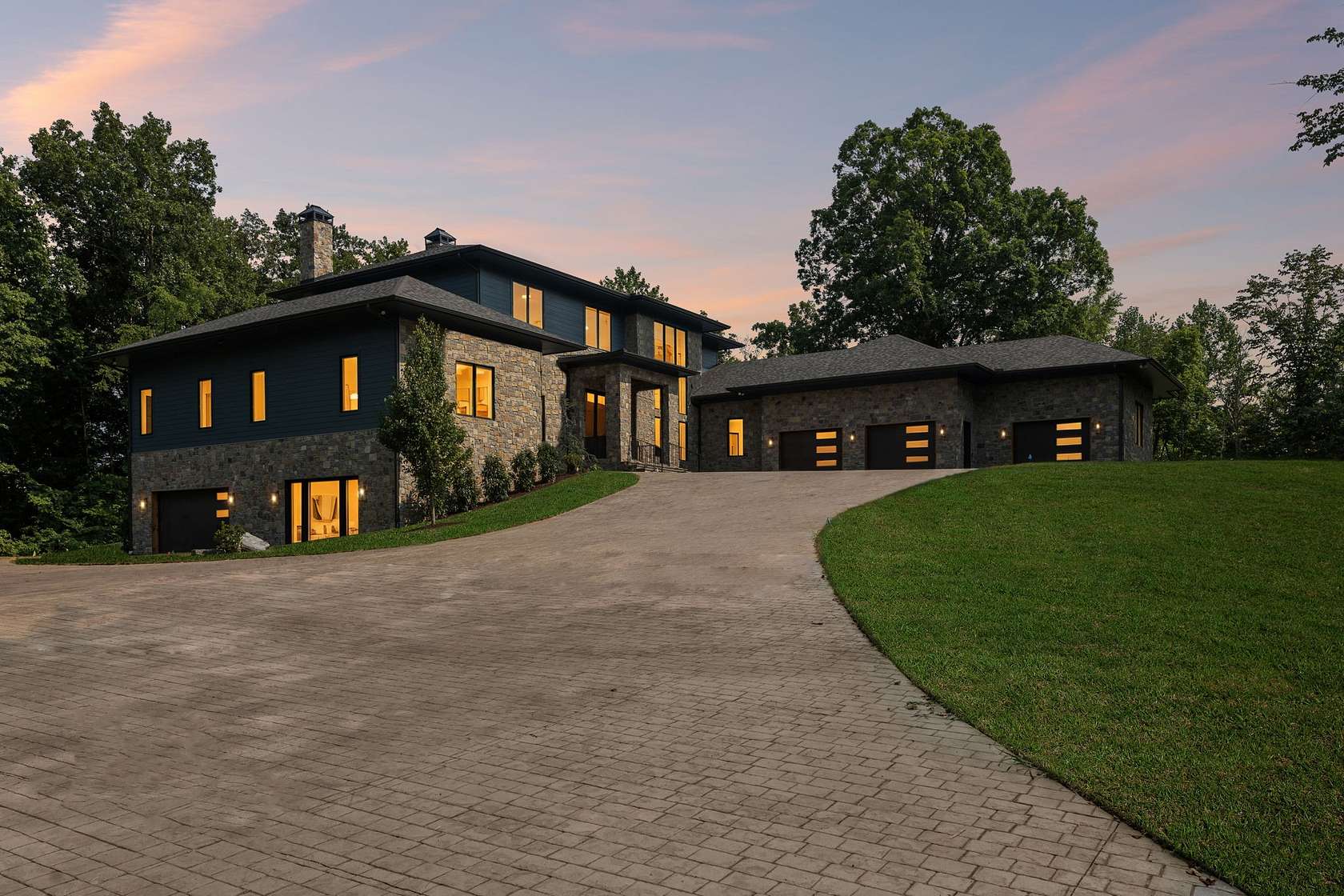 6 Acres of Land with Home for Sale in Thompson's Station, Tennessee