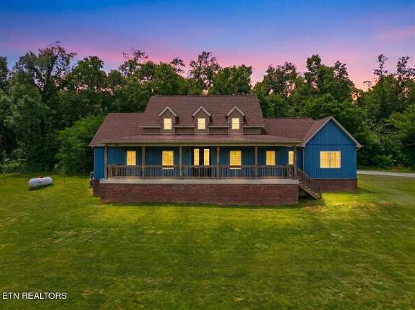 14.4 Acres of Land with Home for Sale in Sweetwater, Tennessee
