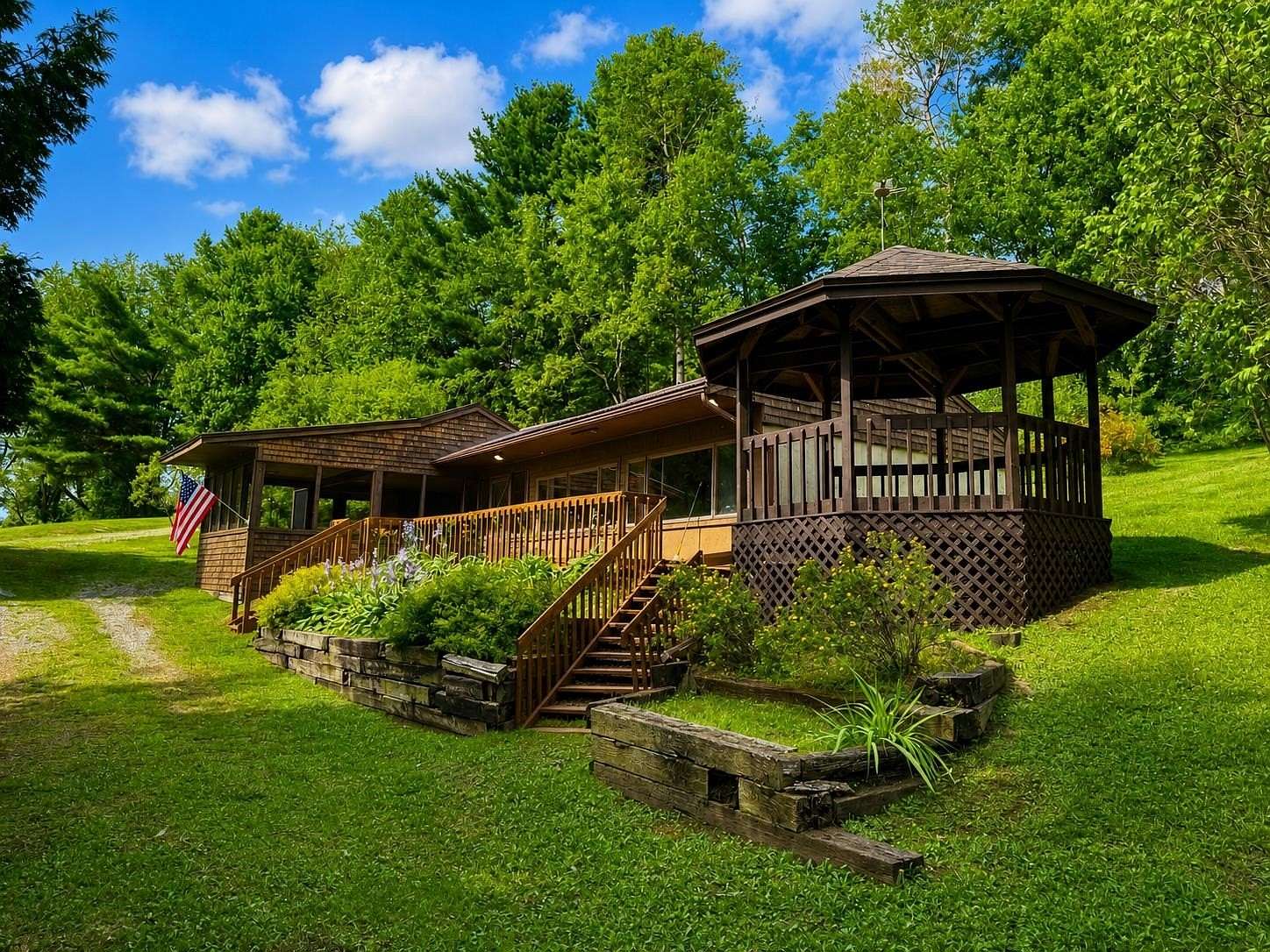 0.86 Acres of Land with Home for Sale in Derby Town, Vermont
