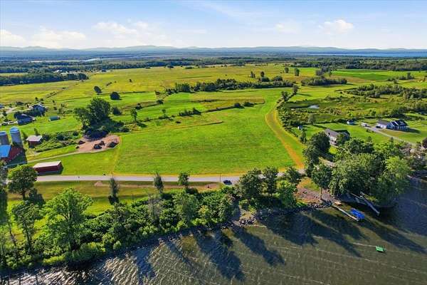 4.5 Acres of Residential Land for Sale in Swanton, Vermont