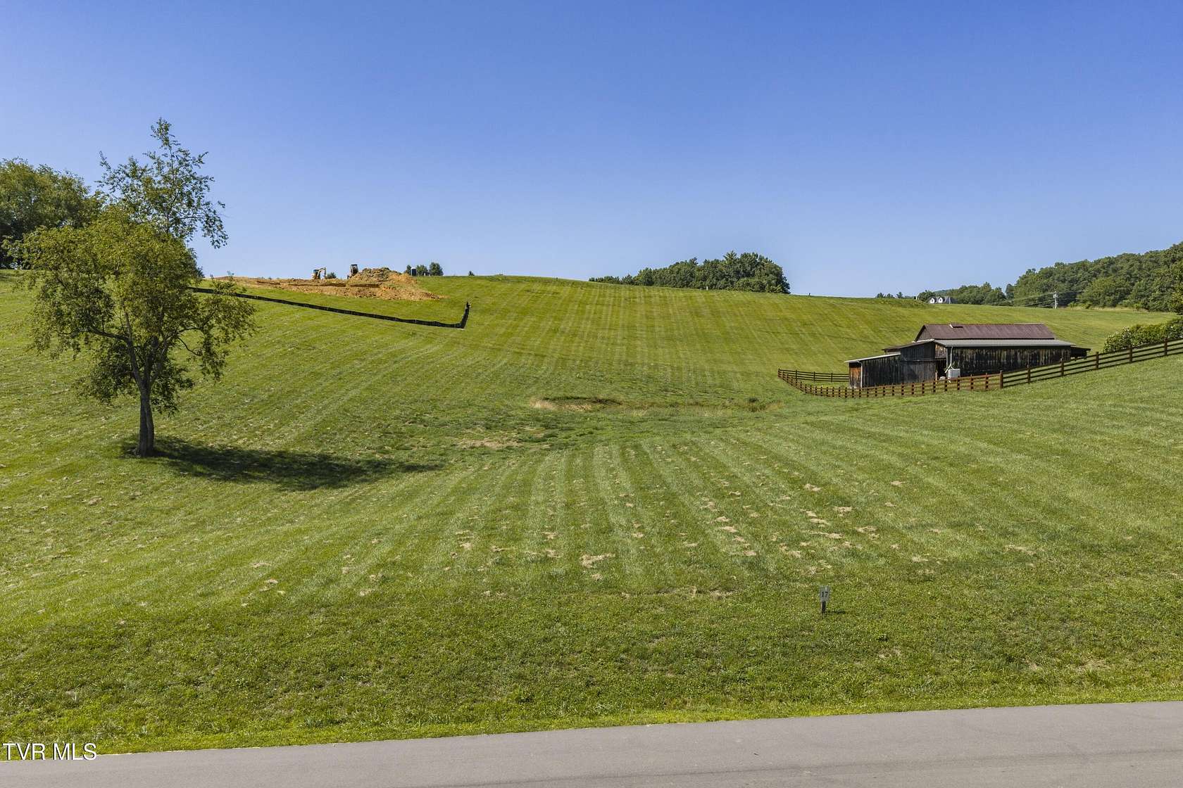 1.42 Acres of Residential Land for Sale in Butler, Tennessee