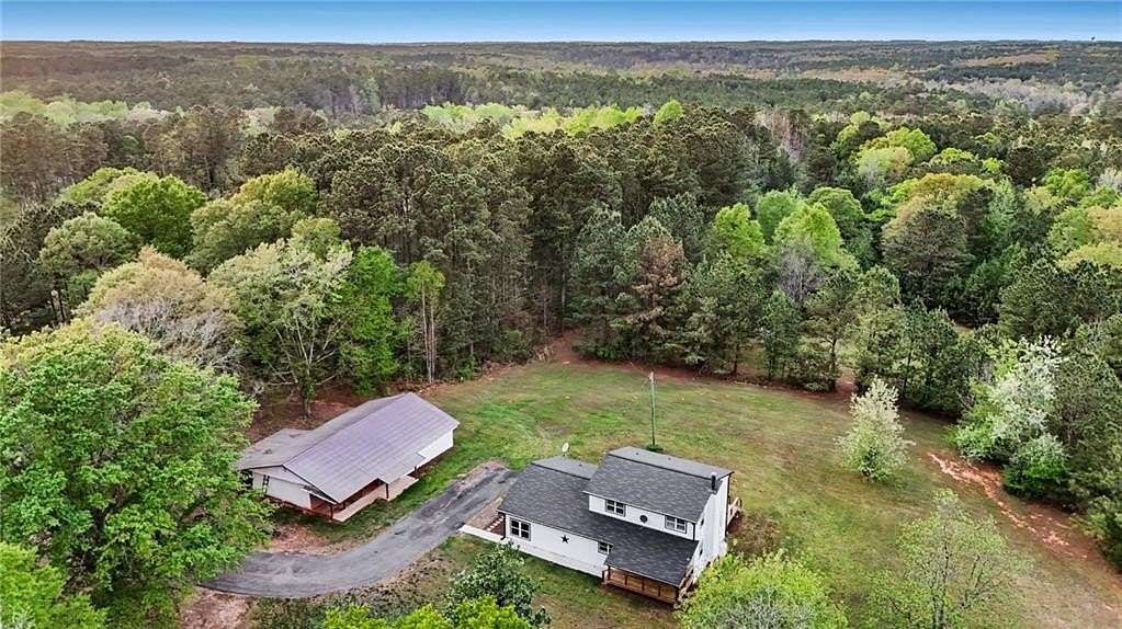 15 Acres of Land with Home for Sale in Locust Grove, Georgia