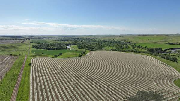 951 Acres of Land for Auction in Solen, North Dakota