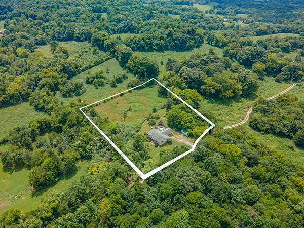 2 Acres of Land with Home for Sale in Lewisburg, Tennessee