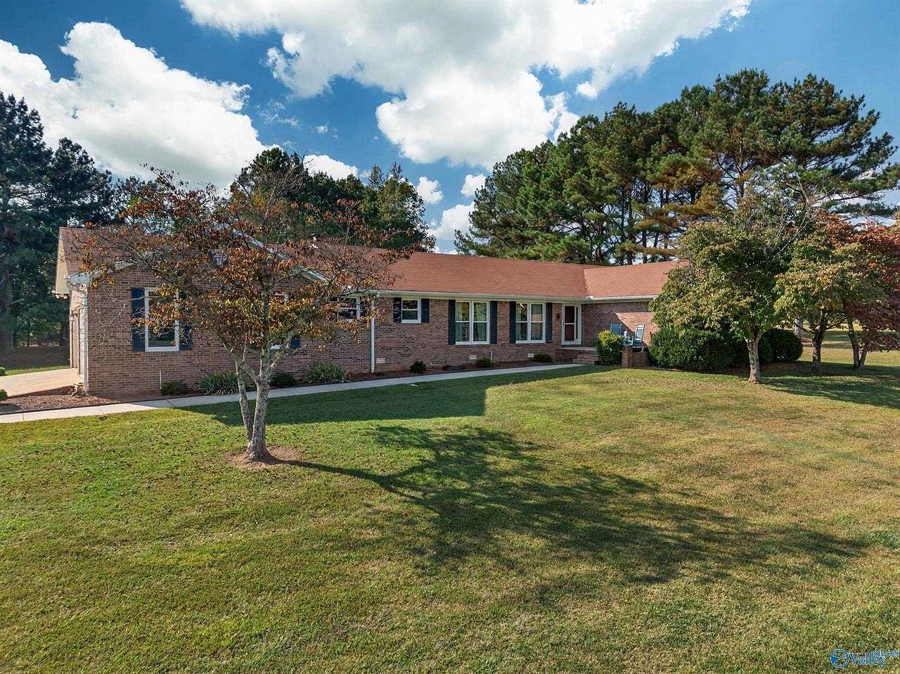 22 Acres of Land with Home for Sale in Hazel Green, Alabama