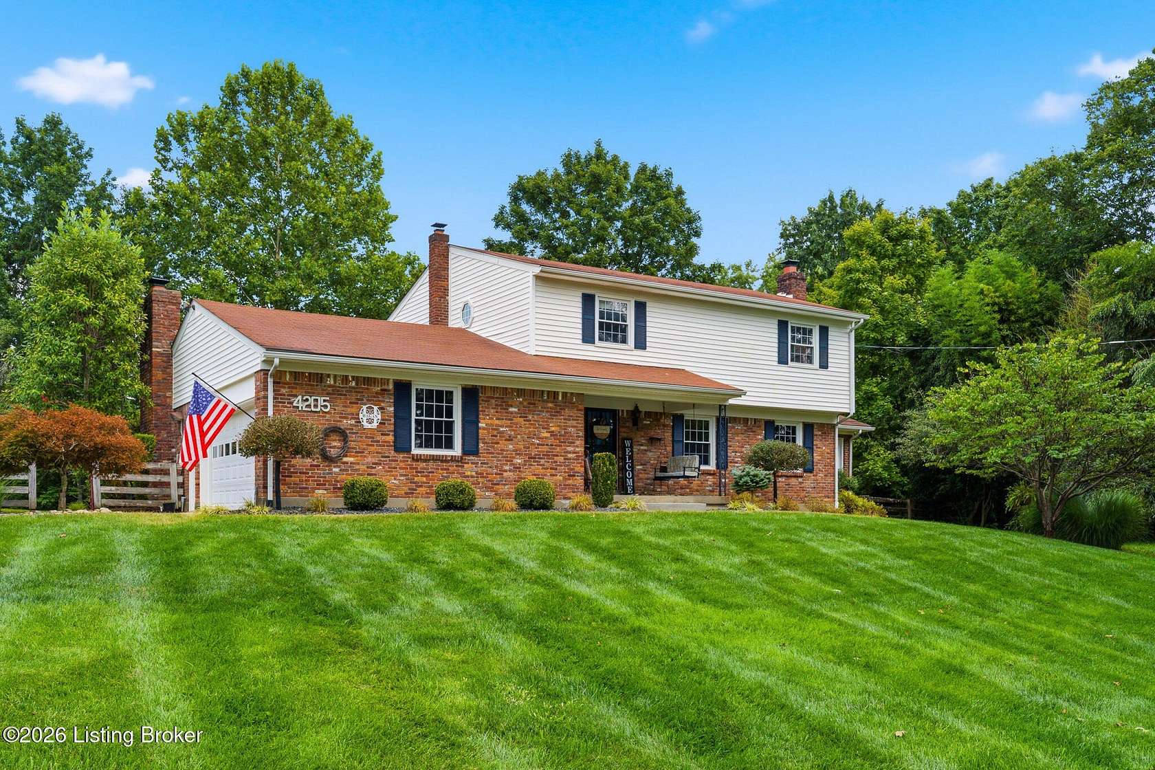 2.6 Acres of Land with Home for Sale in Crestwood, Kentucky