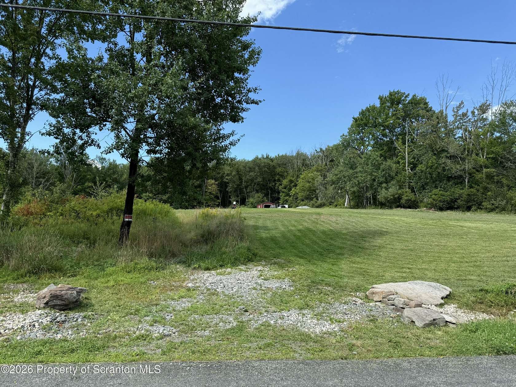 10 Acres of Recreational Land for Sale in Waymart, Pennsylvania