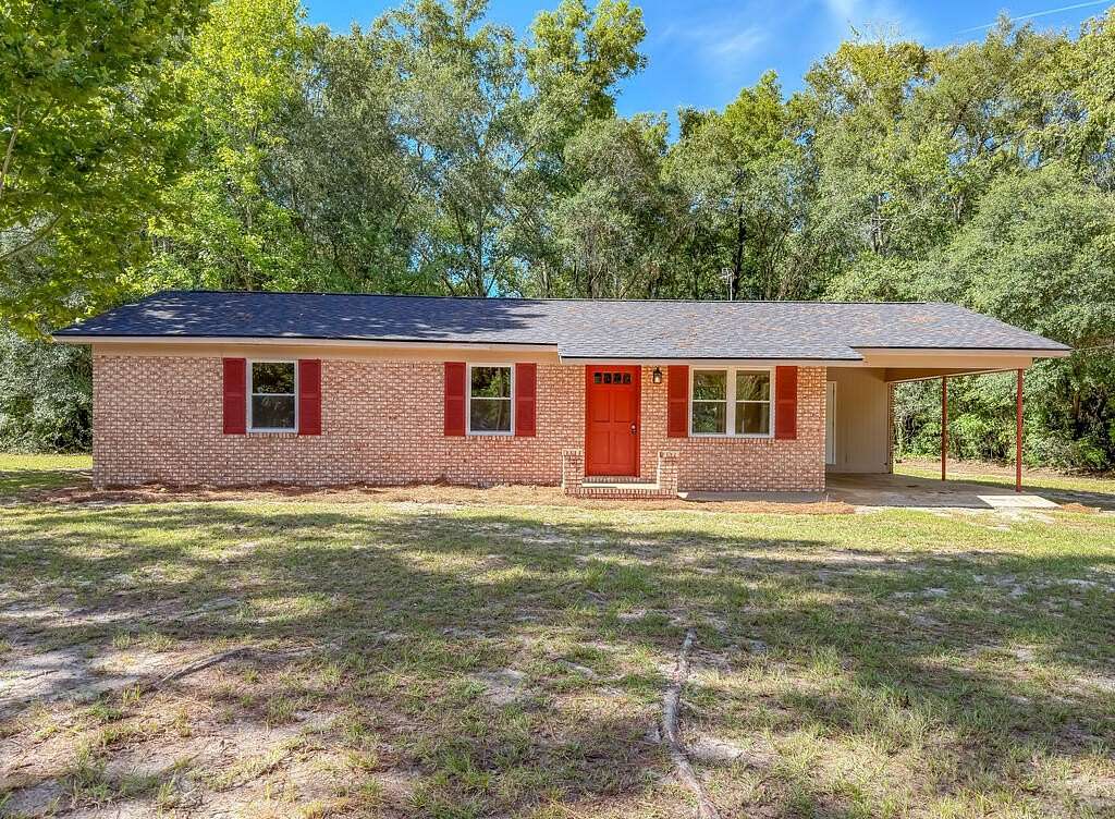 1.5 Acres of Land with Home for Sale in Bainbridge, Georgia
