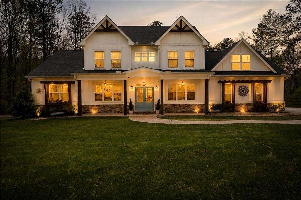 3.72 Acres of Land with Home for Sale in Acworth, Georgia