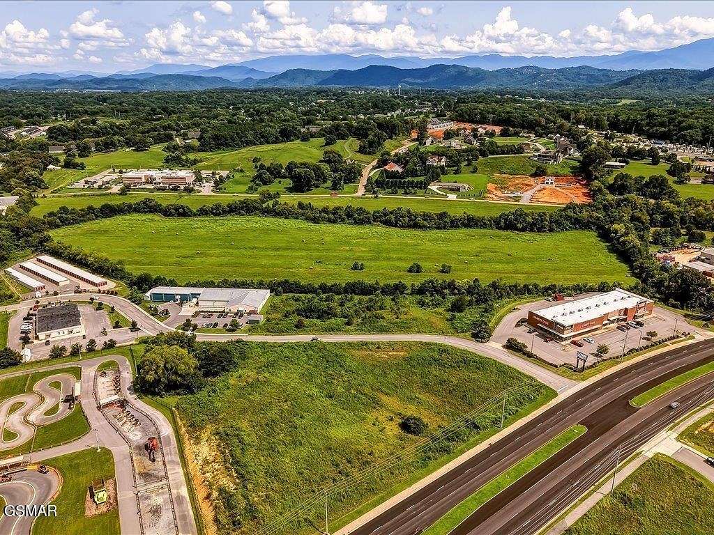 34.8 Acres of Land for Sale in Sevierville, Tennessee