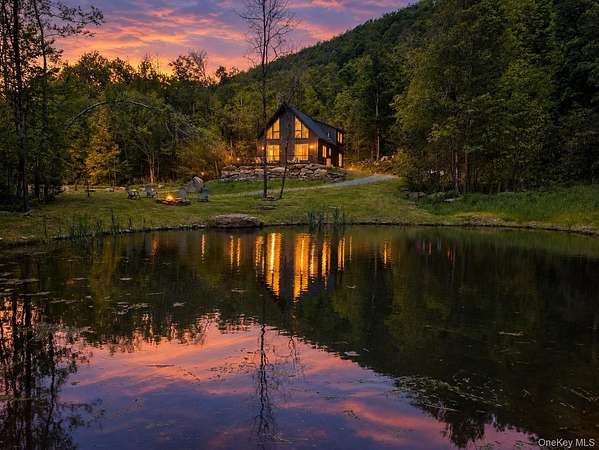 3.2 Acres of Land with Home for Sale in Callicoon Center, New York