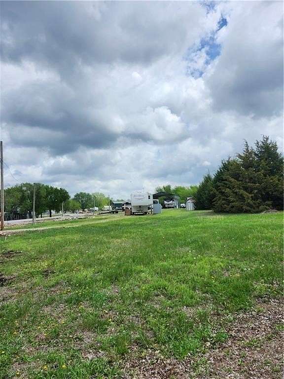 0.09 Acres of Land for Sale in Linn Valley, Kansas